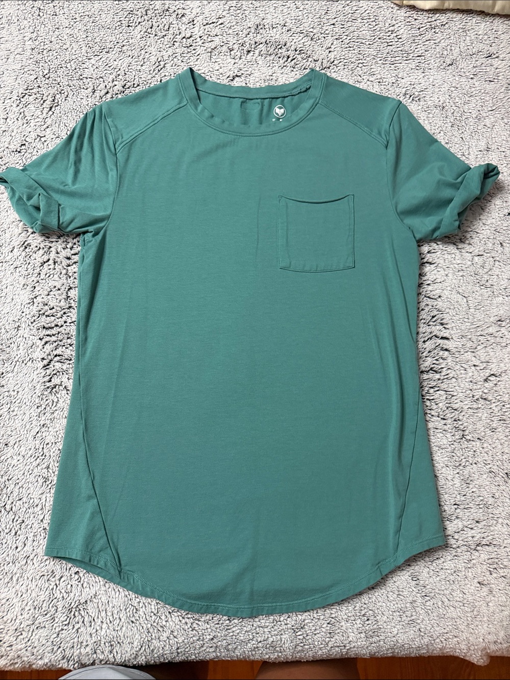 Women’s Short-Sleeve Pocket Tee in Teal